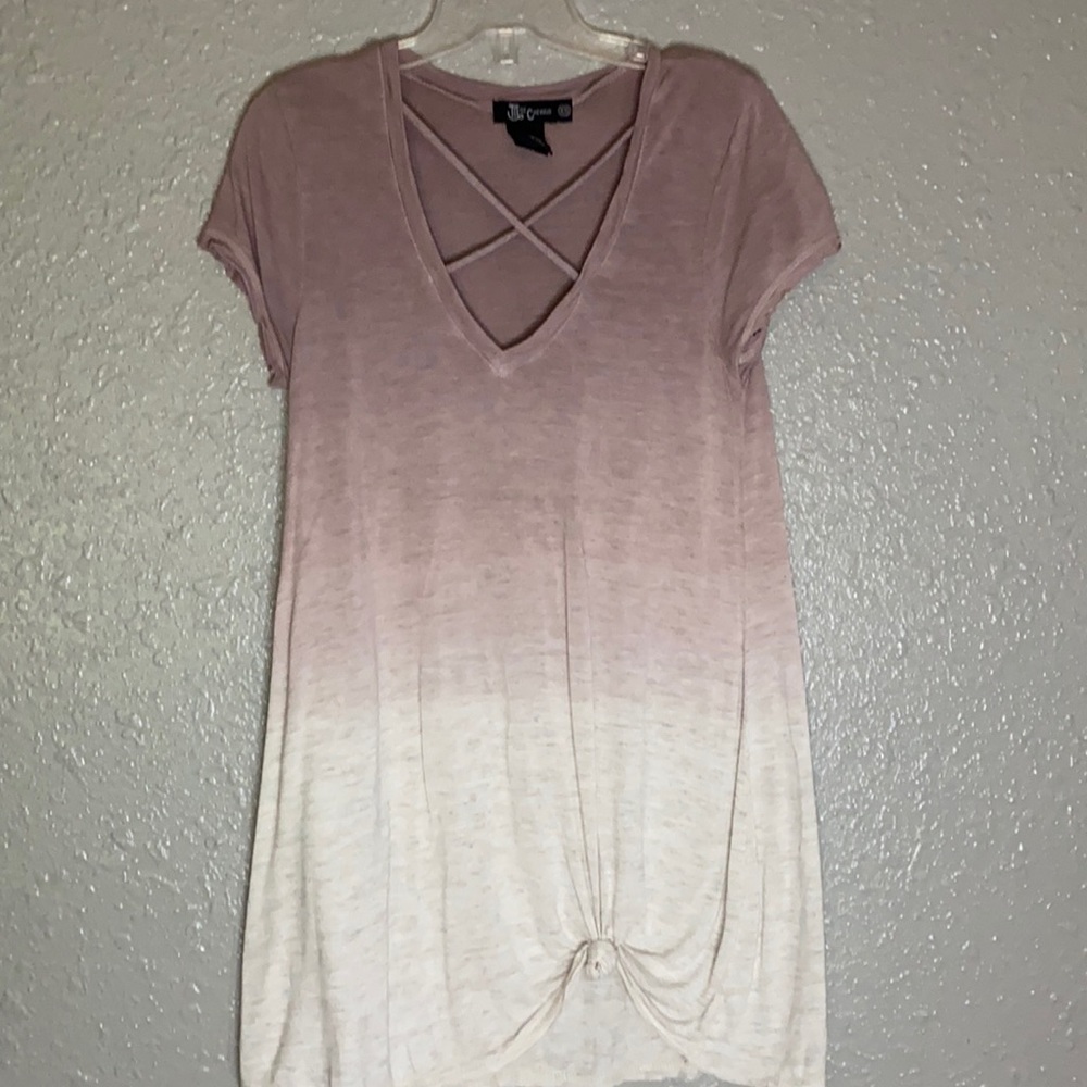 Women’s shirt